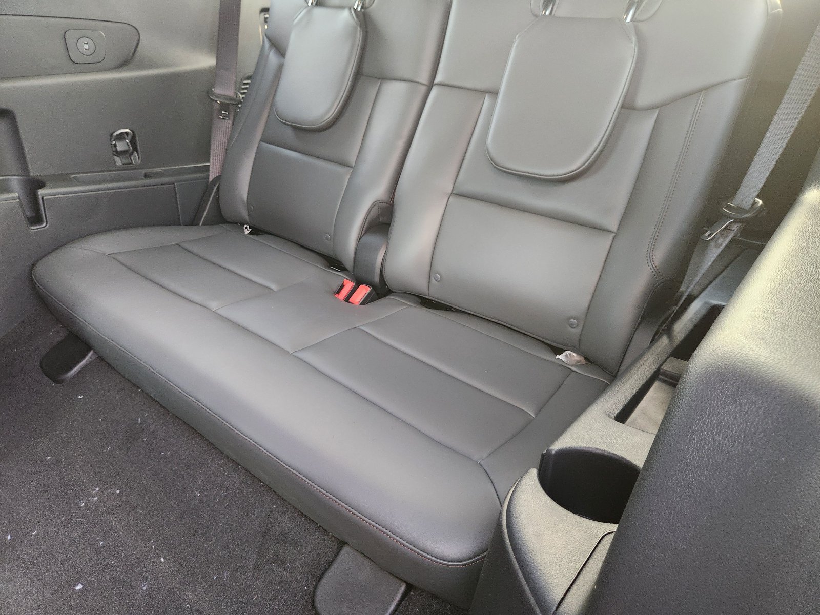 New 2027 Ford Explorer Active w/ Active Comfort Package RWD image 25