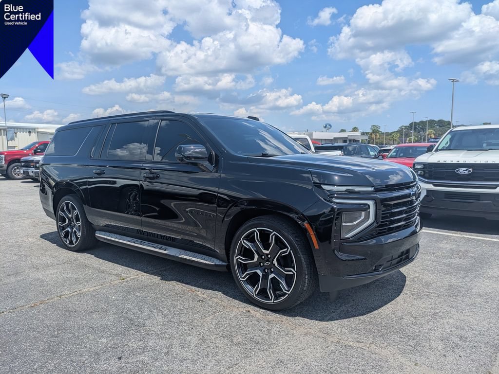 Used 2026 Chevrolet Suburban RST w/ RST Capability Package