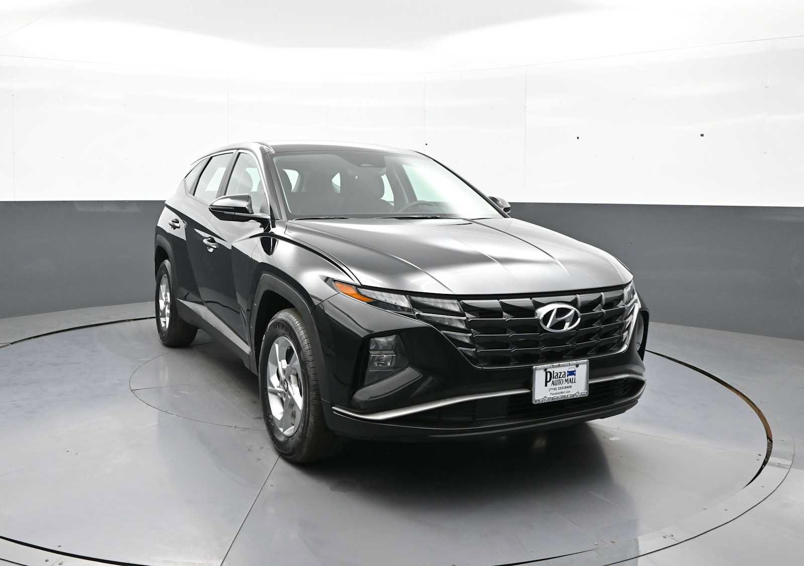 Used 2022 Hyundai Tucson SE AWD/4WD image 3