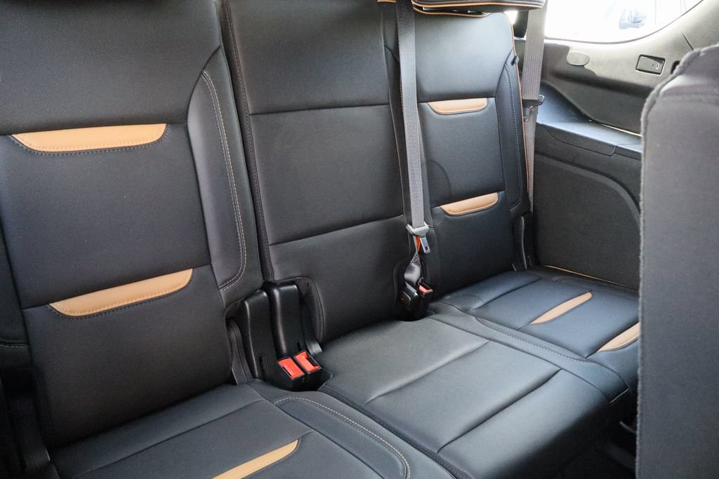 Certified 2021 GMC Yukon AT4 w/ Rear Media and Nav Package AWD/4WD image 33