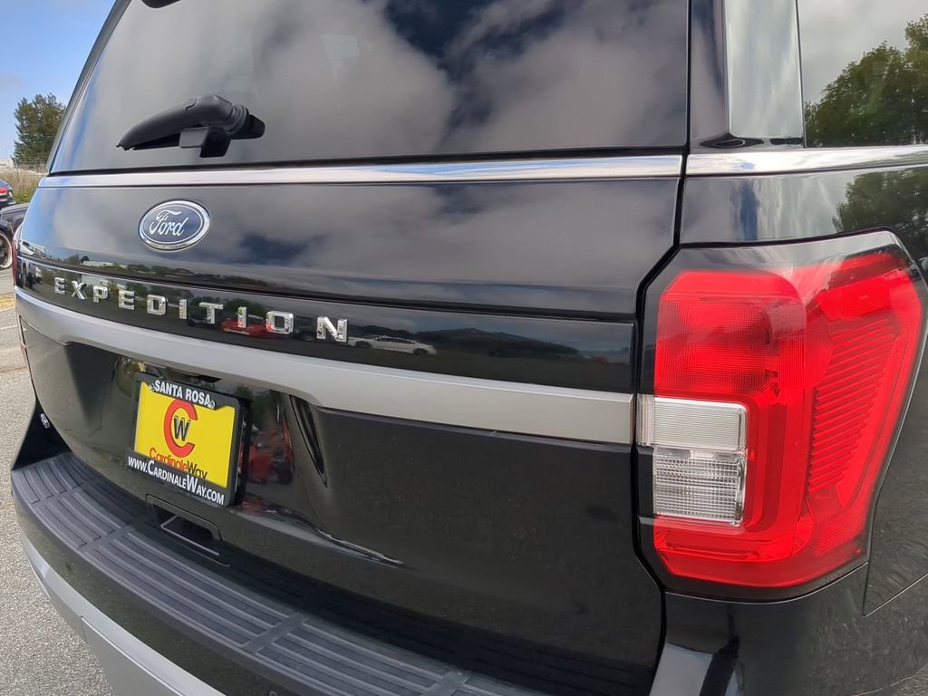 Used 2024 Ford Expedition XLT AWD/4WD image 22