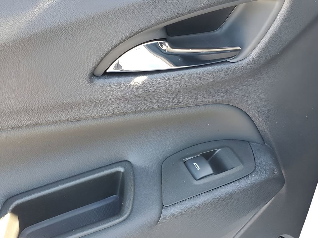 Used 2023 Chevrolet Equinox LT image 46