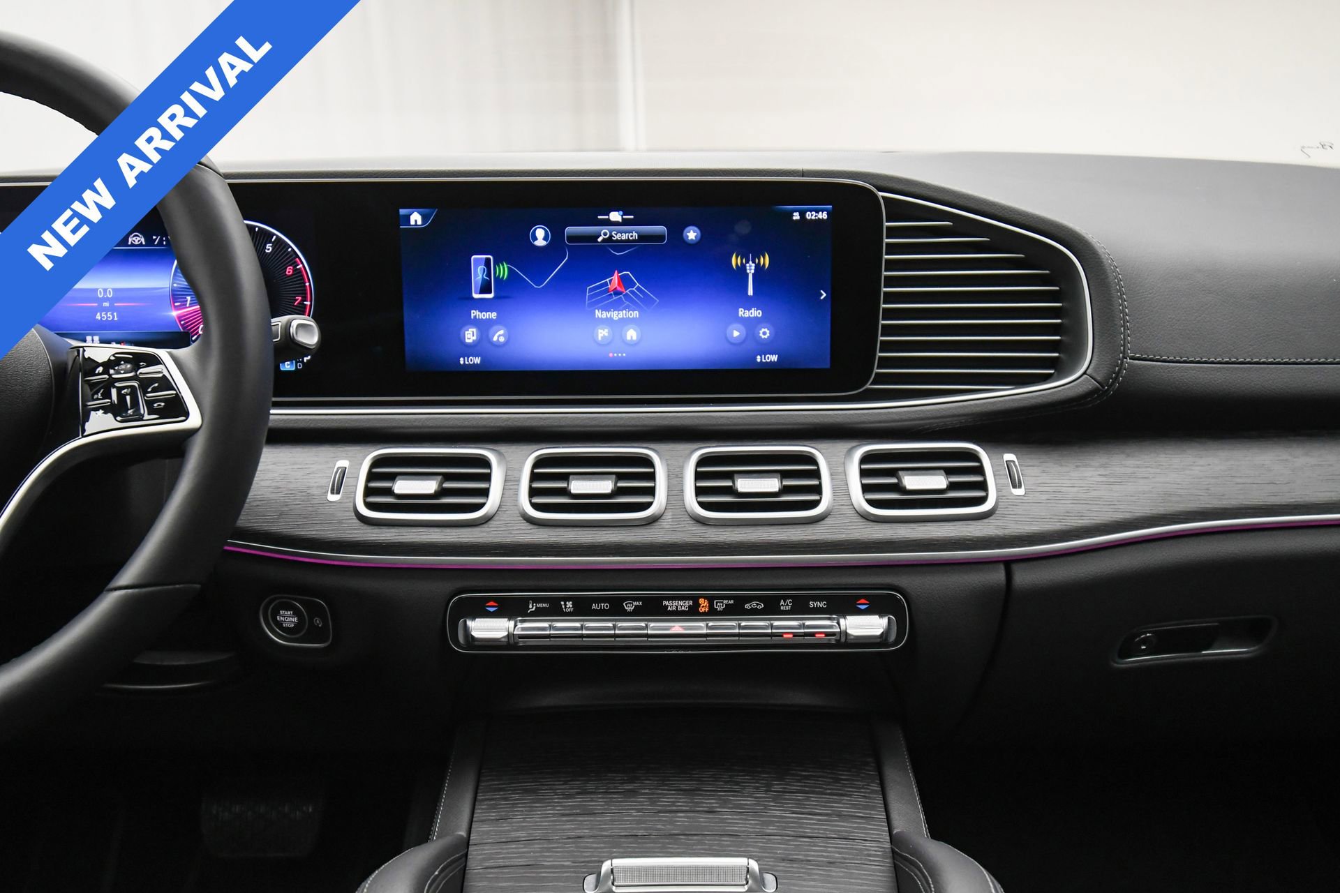 Used 2025 Mercedes-Benz GLS 450 4MATIC image 41