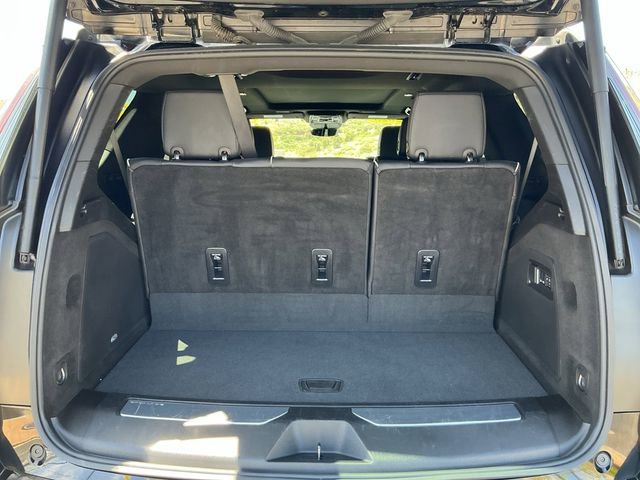 Used 2025 Cadillac Escalade Sport w/ LPO, ONYX Package AWD/4WD image 26