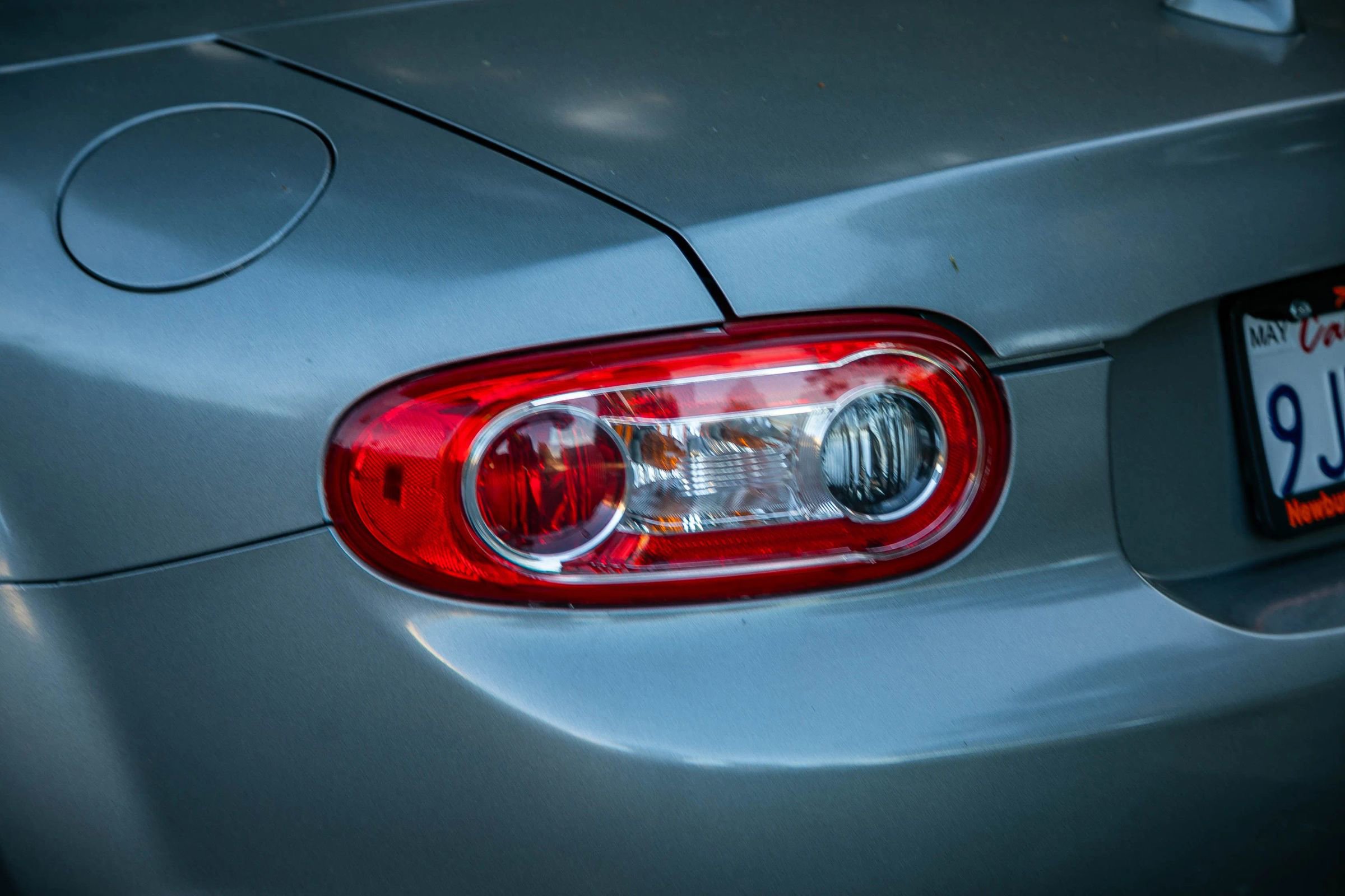 Used 2012 MAZDA MX-5 Miata Grand Touring w/ Premium Pkg image 10