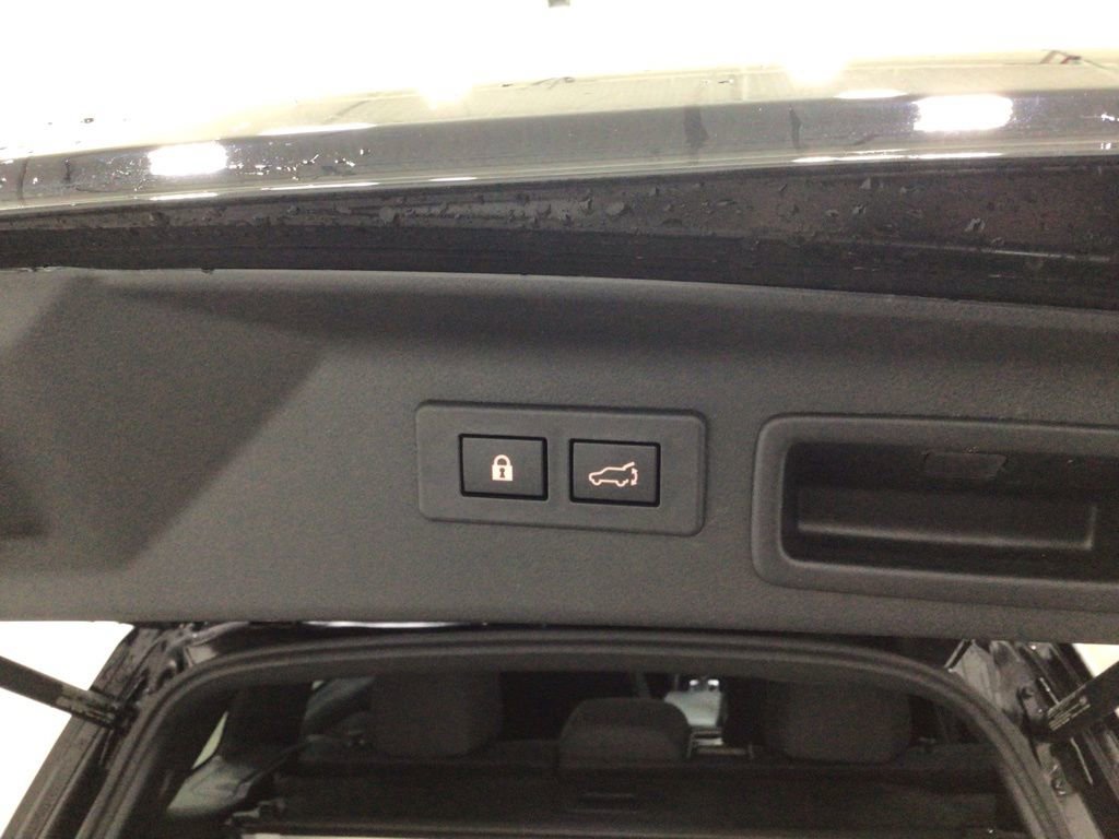 Used 2024 Subaru Ascent Premium w/ Convenience Package AWD/4WD image 22