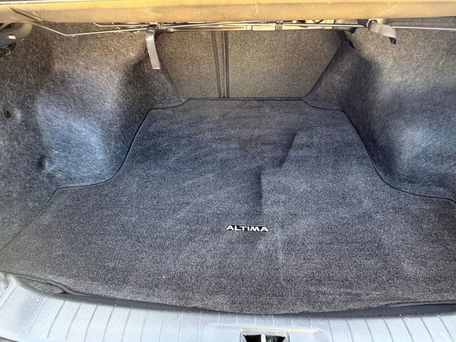 Used 2018 Nissan Altima 2.5 S w/ S Convenience Package image 11