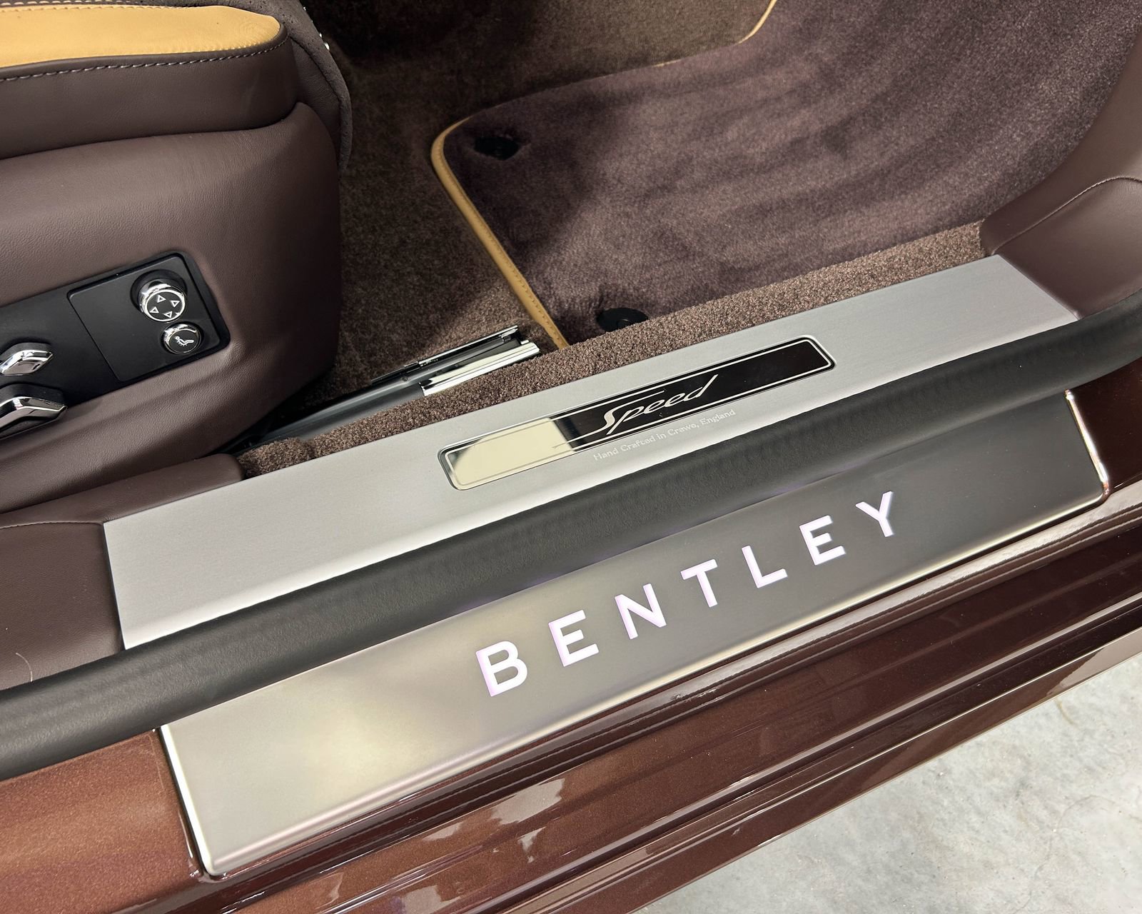 New 2026 Bentley Flying Spur Plug-In Hybrid AWD/4WD image 27