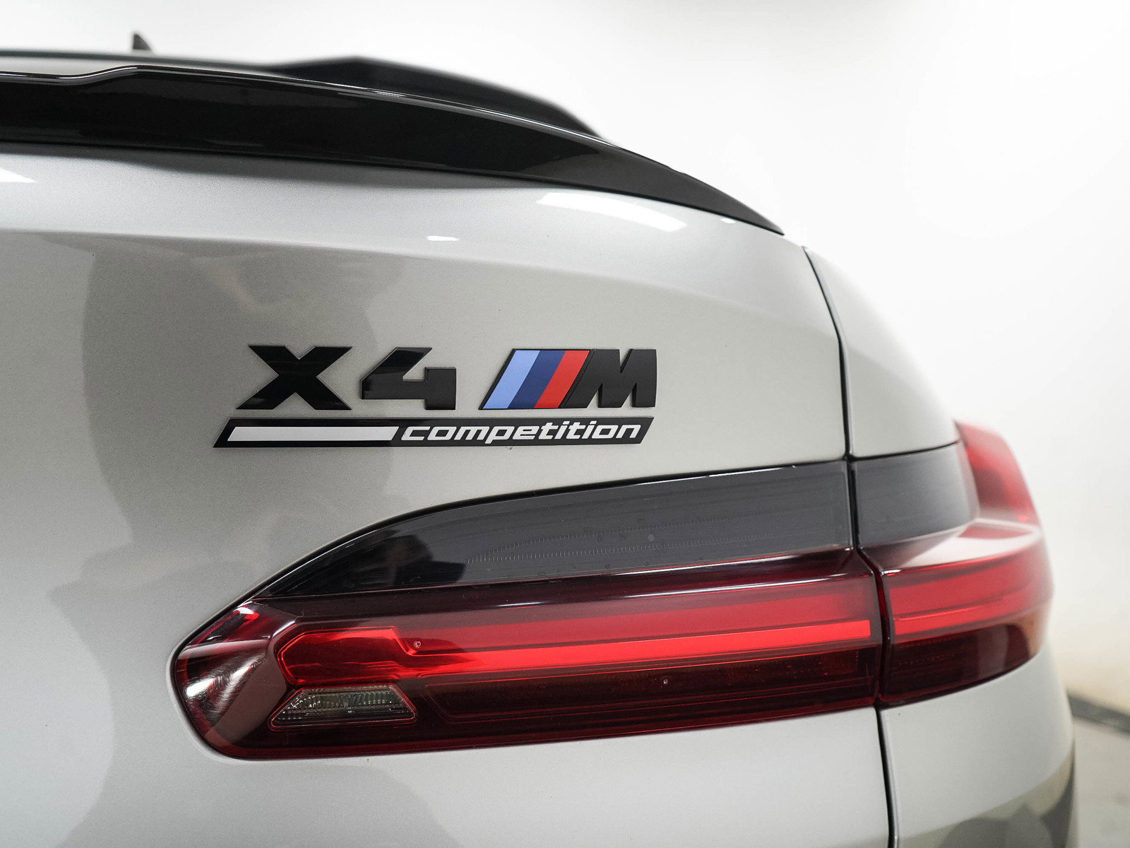 Used 2020 BMW X4 M AWD/4WD image 11