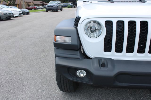 Used 2024 Jeep Wrangler Sport AWD/4WD image 33