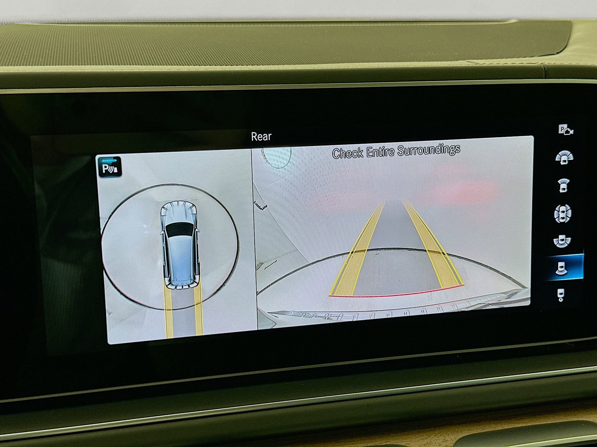 Certified 2023 Mercedes-Benz GLS 63 AMG 4MATIC image 15