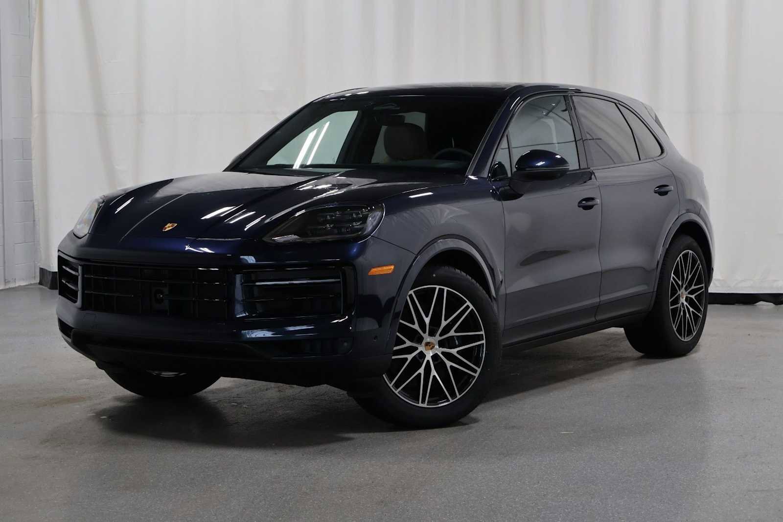 New 2026 Porsche Cayenne AWD/4WD image 1