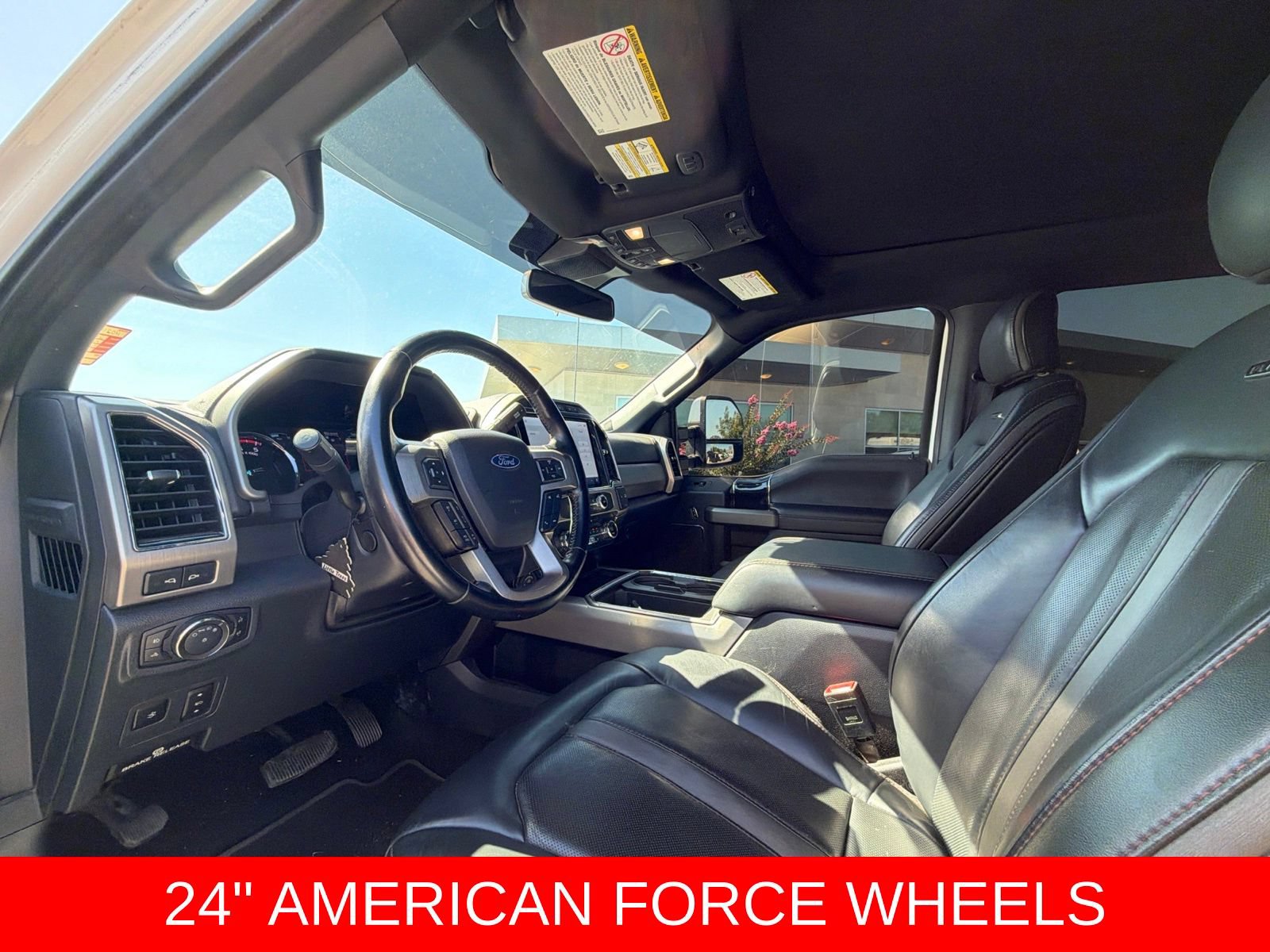 Used 2022 Ford F250 Platinum w/ FX4 Off-Road Package AWD/4WD image 3
