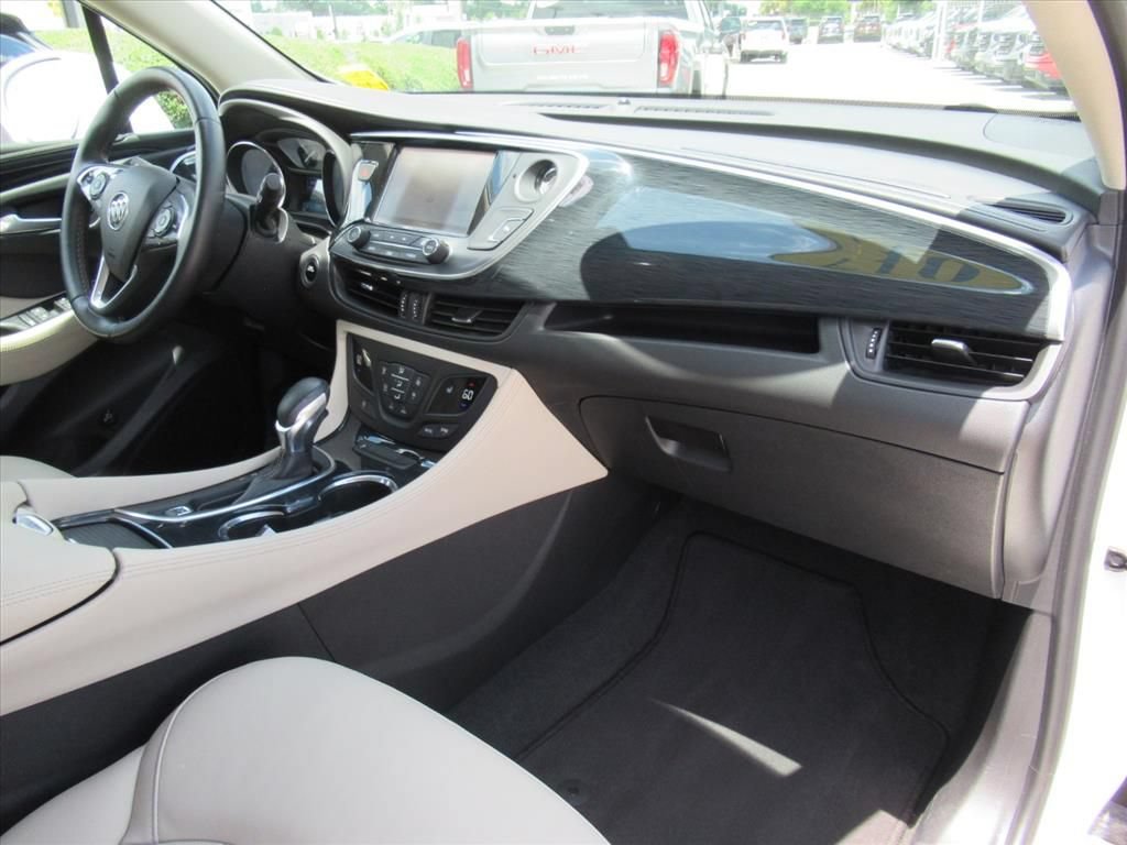Used 2017 Buick Envision Essence FWD image 11