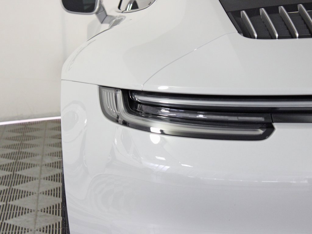 Used 2024 Porsche 911 Carrera 4 image 13
