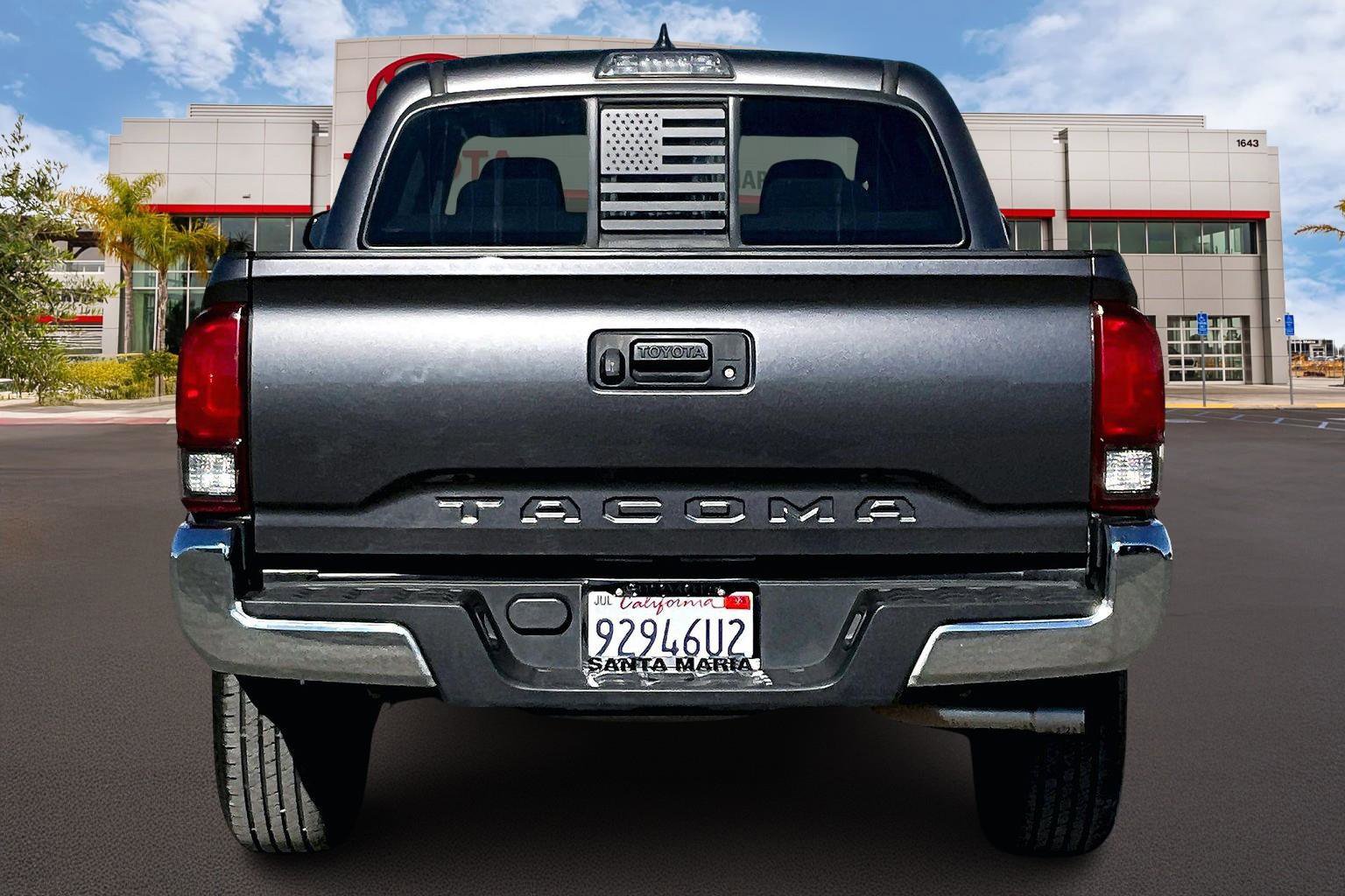 Certified 2019 Toyota Tacoma SR5 image 4