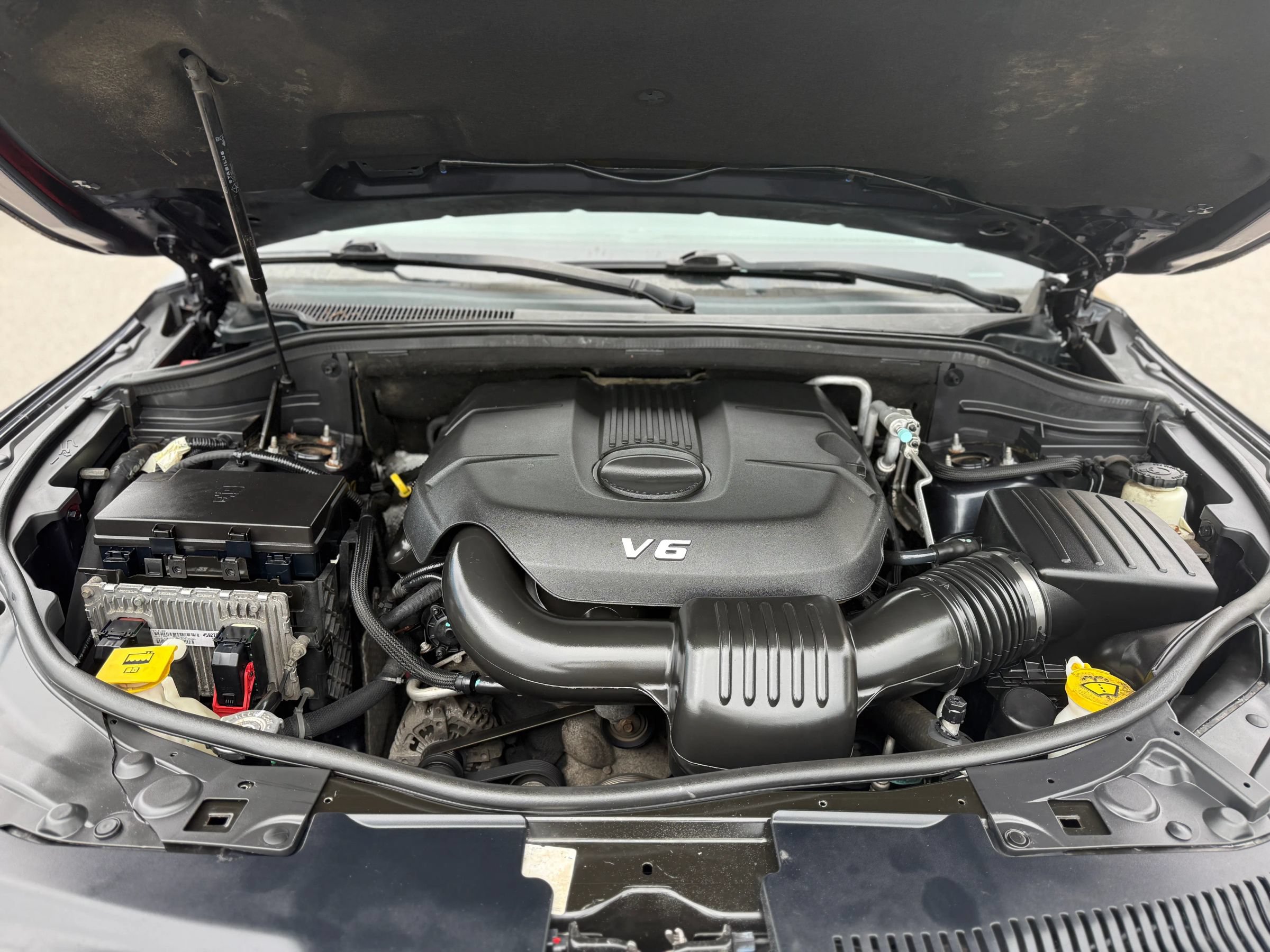 Used 2014 Dodge Durango Limited w/ Premium Group AWD/4WD image 13
