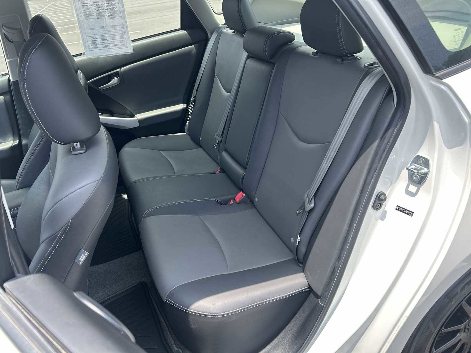 Used 2012 Toyota Prius Four w/ Deluxe Solar Roof Pkg FWD image 25
