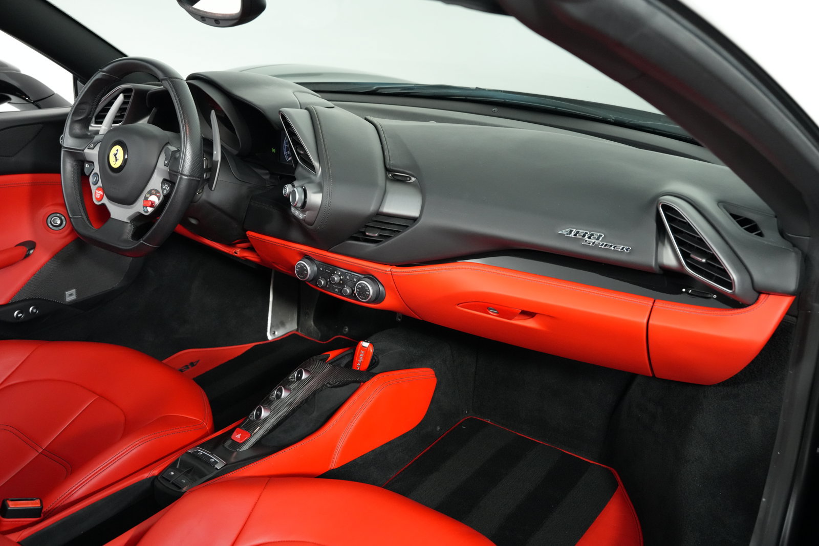 Certified 2017 Ferrari 488 Spider RWD image 40