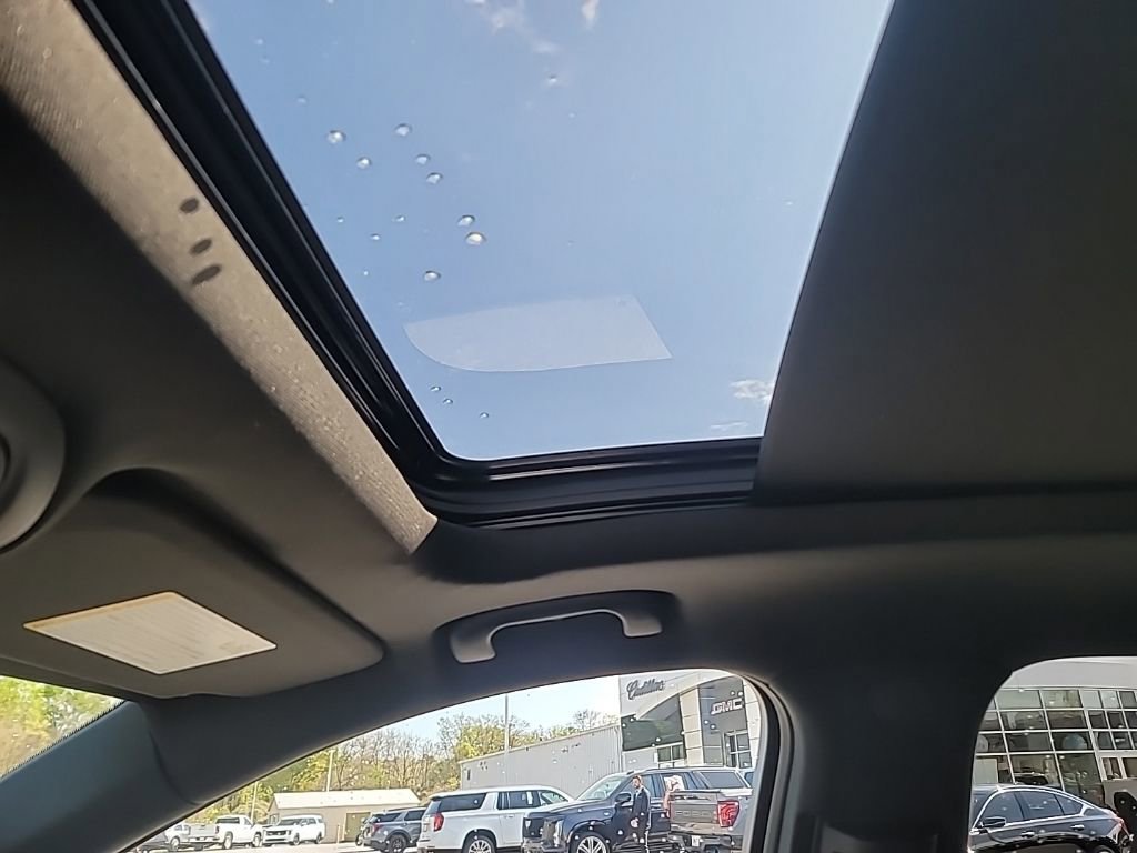 Certified 2024 Cadillac XT4 Sport image 22