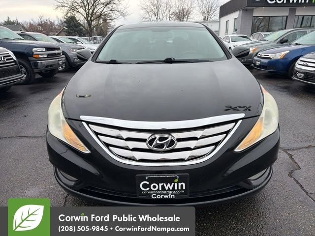 Used 2013 Hyundai Sonata SE image 2