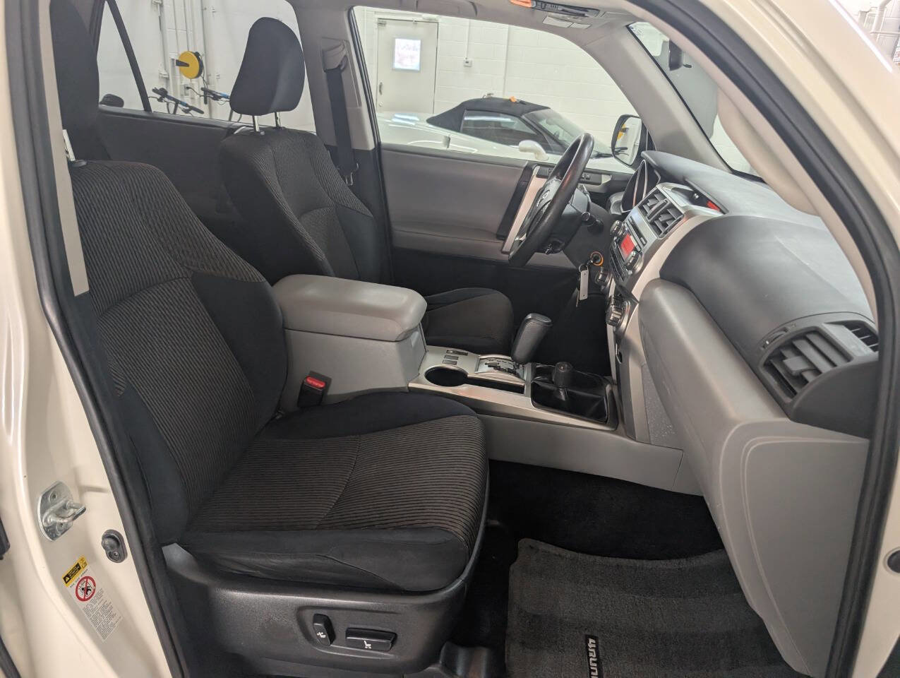 Used 2010 Toyota 4Runner SR5 image 19