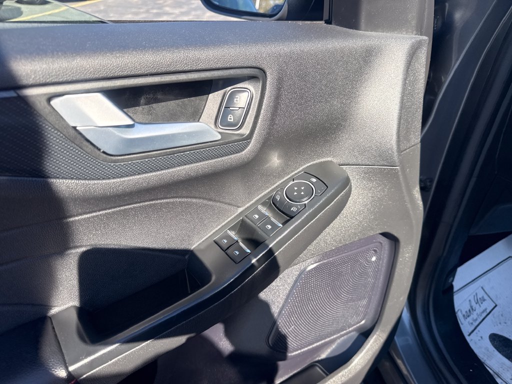 Used 2024 Ford Escape ST-Line w/ Tech Pack #1 AWD/4WD image 21
