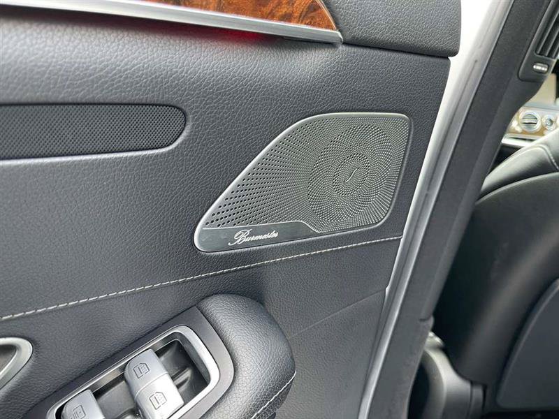 Used 2015 Mercedes-Benz S 550 4MATIC Sedan image 99