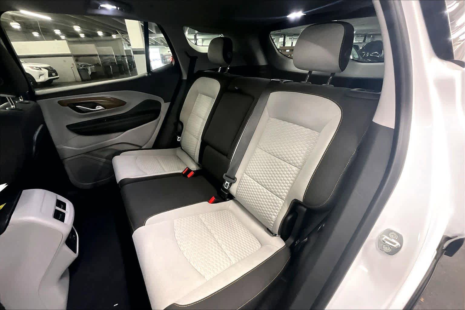 Used 2020 GMC Terrain SLE FWD image 19