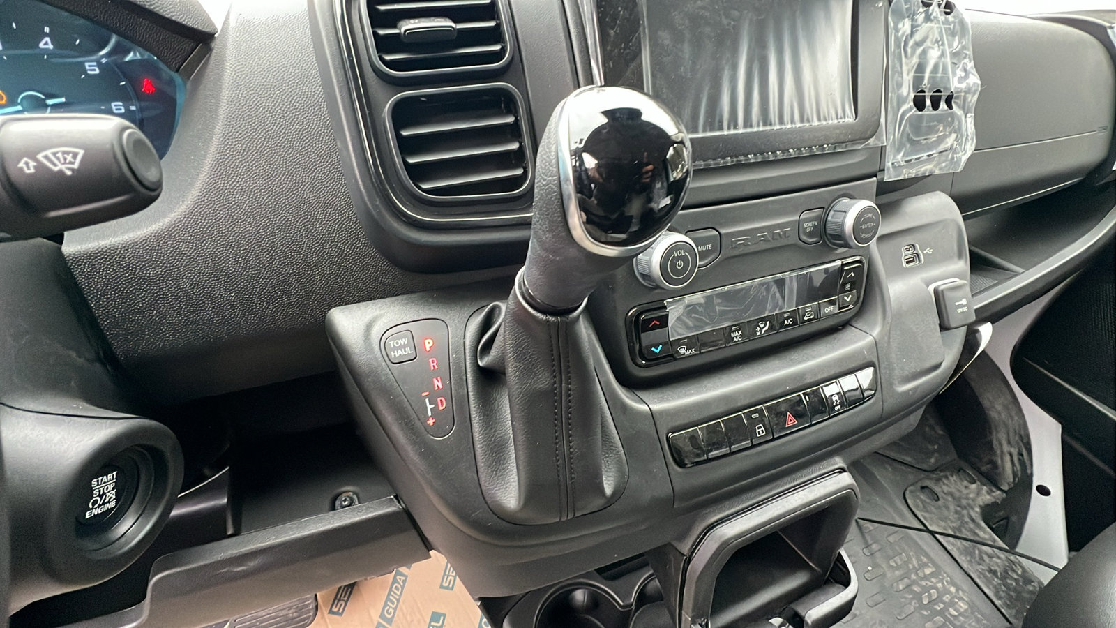 Used 2025 RAM ProMaster 1500 image 26