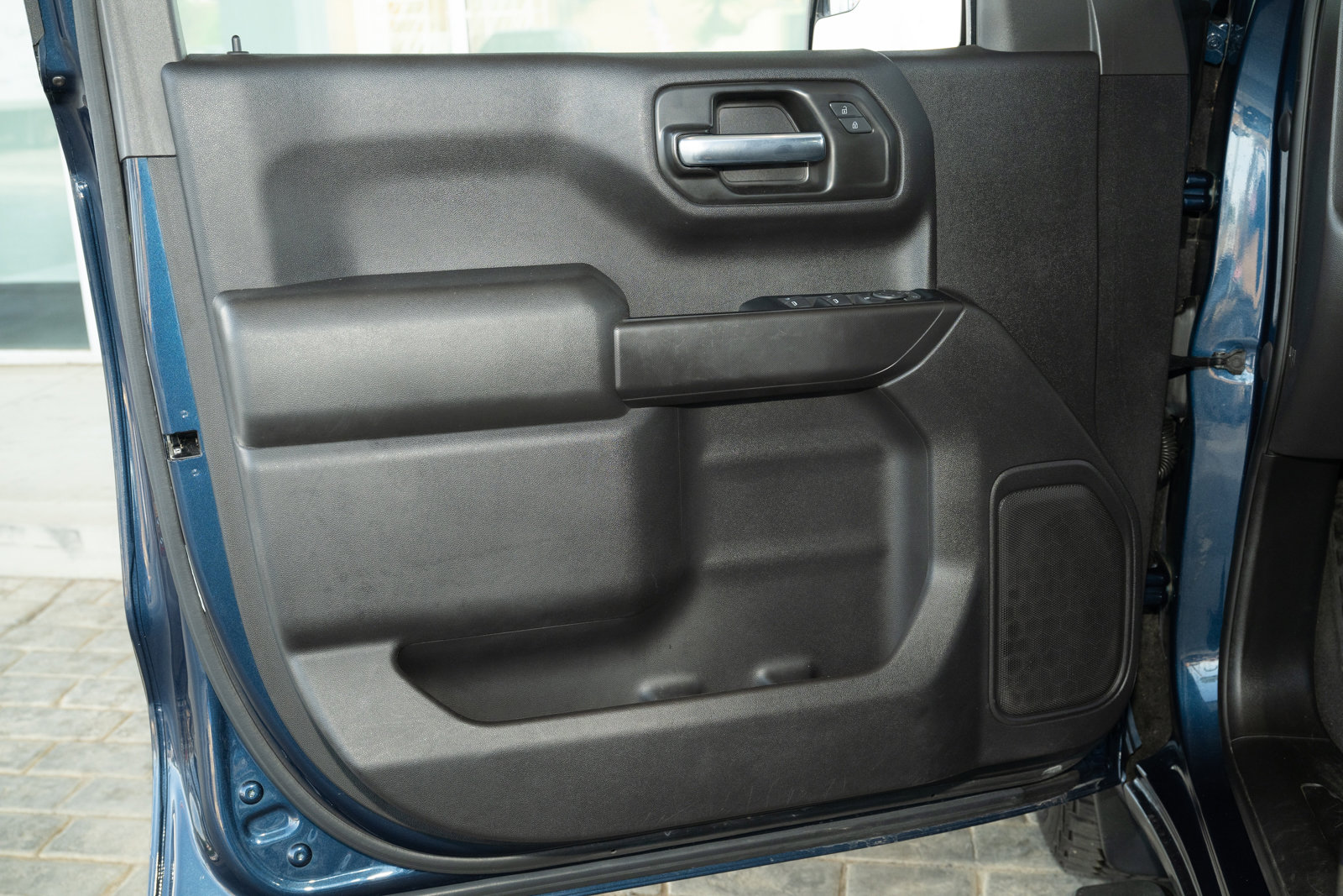 Used 2022 Chevrolet Silverado 1500 Custom image 21