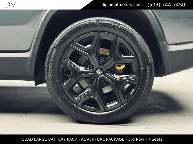 Used 2024 Rivian R1S Adventure AWD/4WD image 43