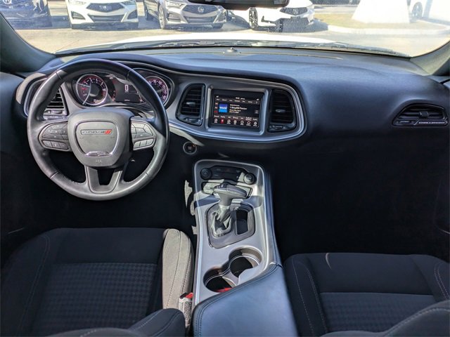 Used 2022 Dodge Challenger SXT image 15