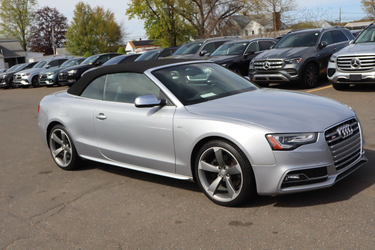 Used 2017 Audi S5 3.0T Cabriolet w/ Technology Package AWD/4WD image 3