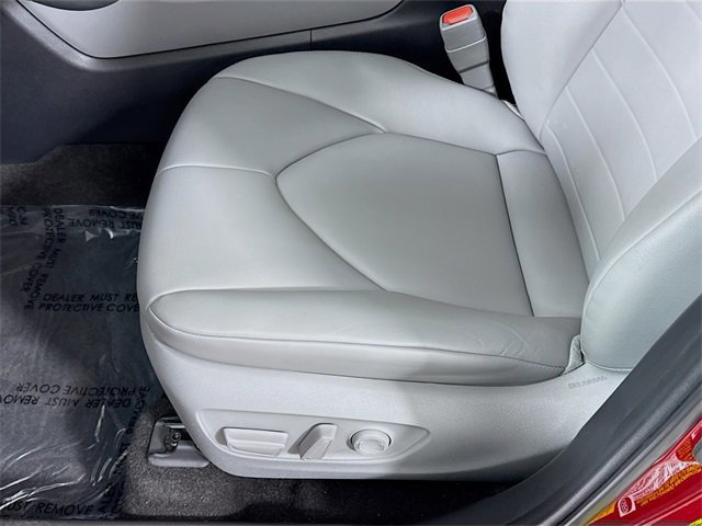 Certified 2023 Toyota Highlander XLE image 18