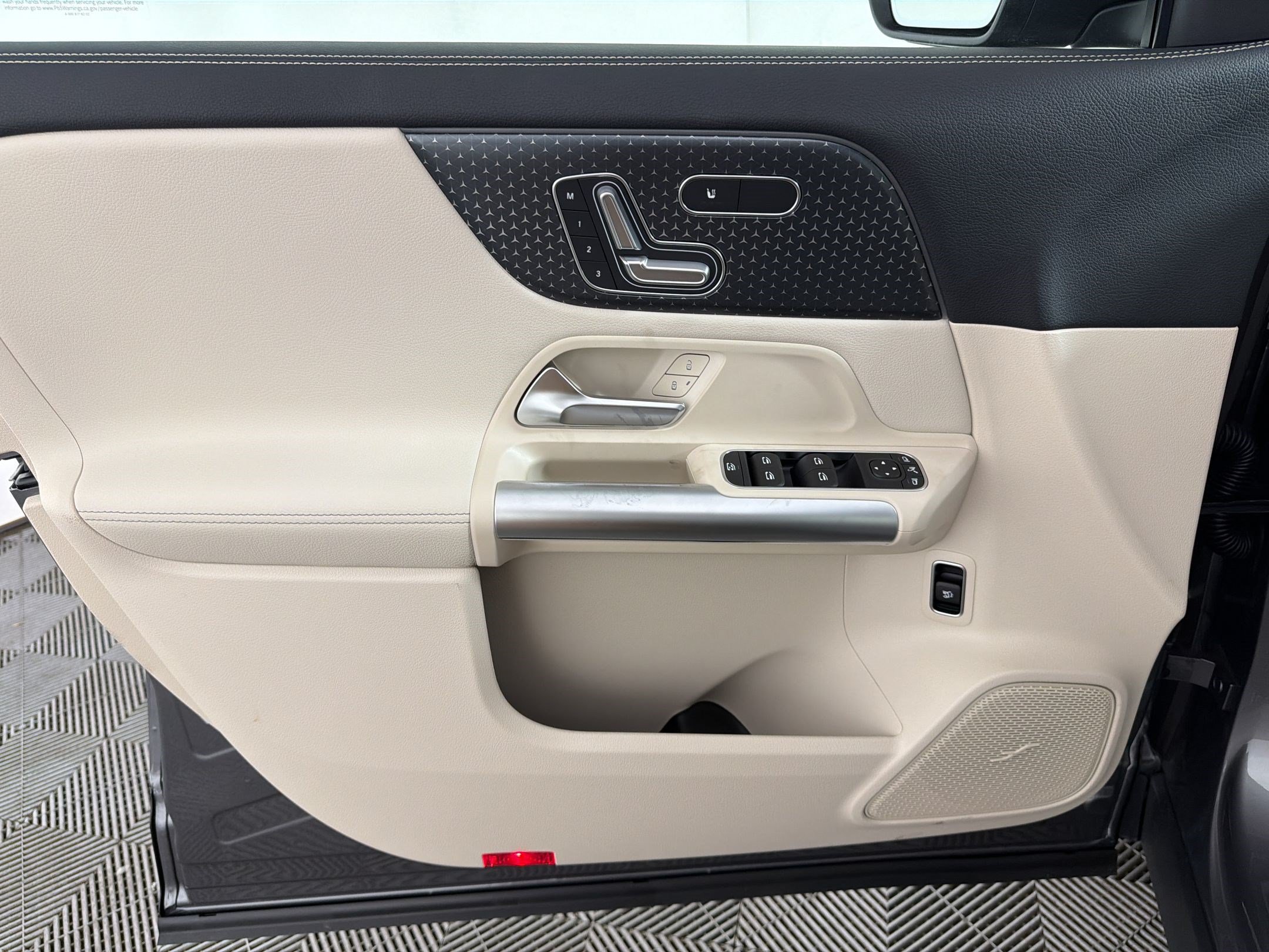 New 2026 Mercedes-Benz GLA 250 4MATIC image 13