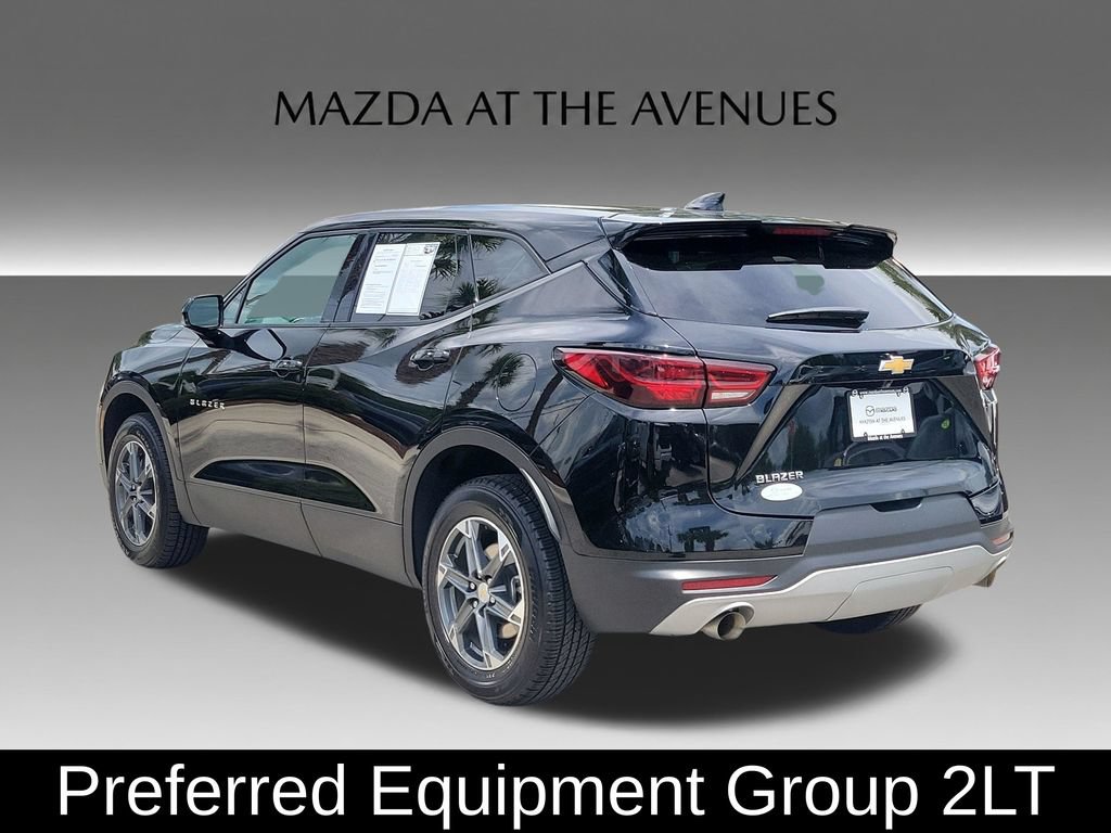 Used 2025 Chevrolet Blazer LT FWD video 4