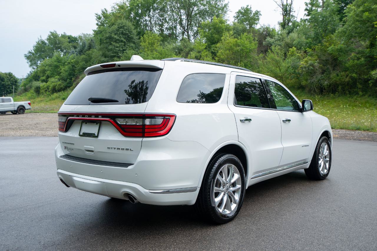 Used 2019 Dodge Durango Citadel w/ Technology Group AWD/4WD image 3