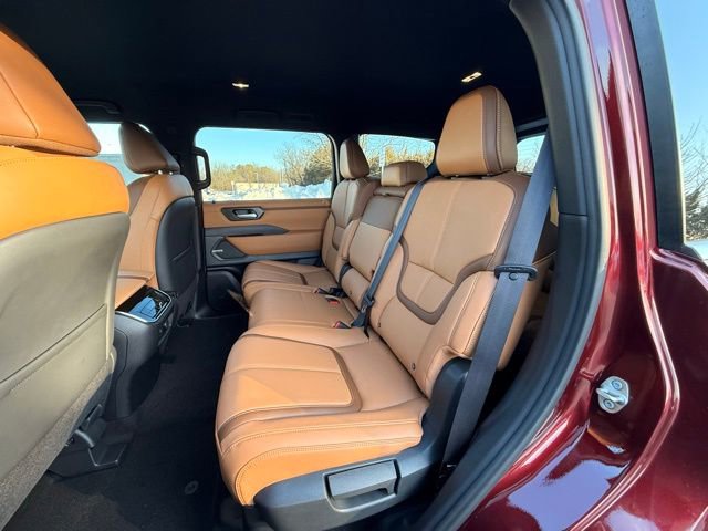 New 2026 Nissan Armada SL image 14