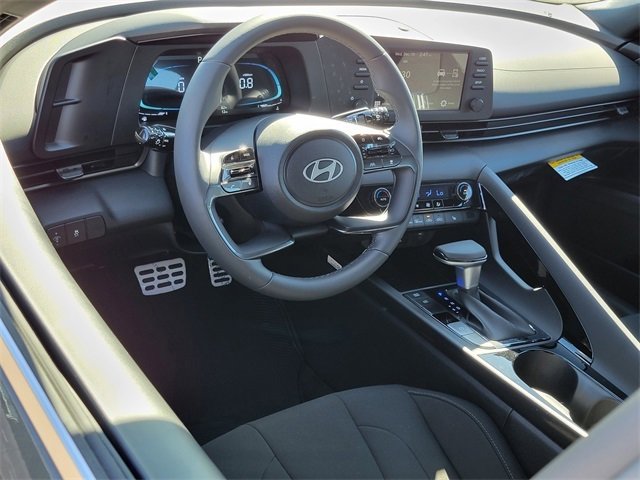 New 2026 Hyundai Elantra SEL Sport Premium image 3