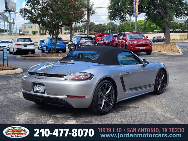 Used 2022 Porsche 718 Boxster RWD image 5