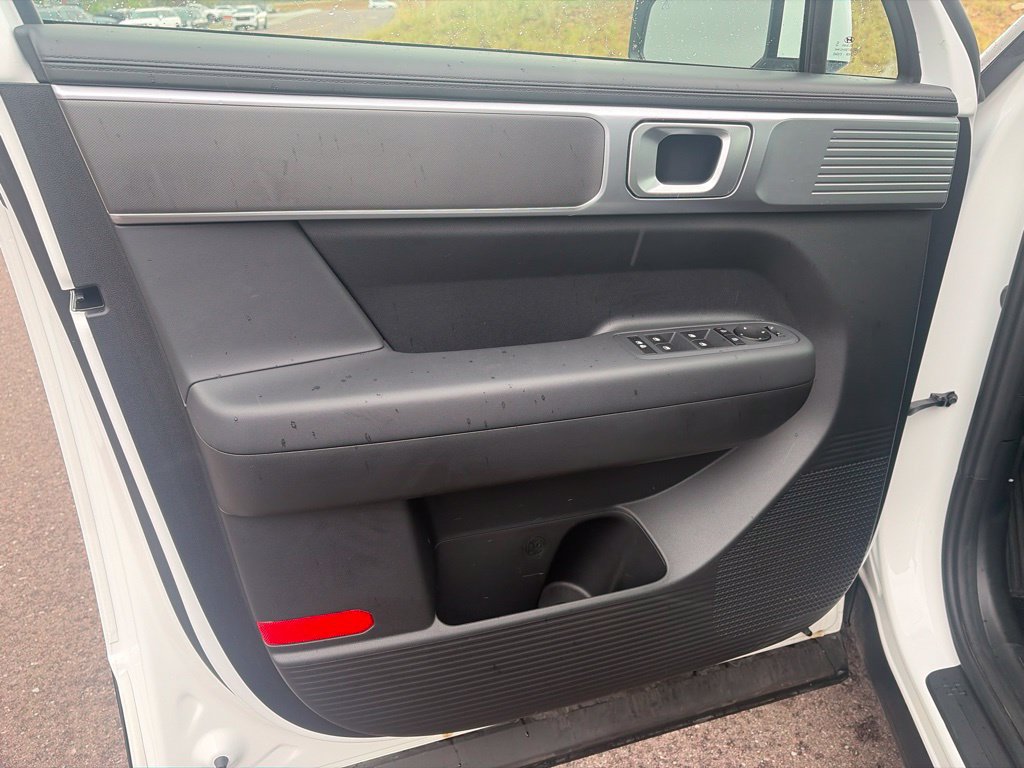 Certified 2026 Hyundai Santa Fe SE AWD/4WD image 12