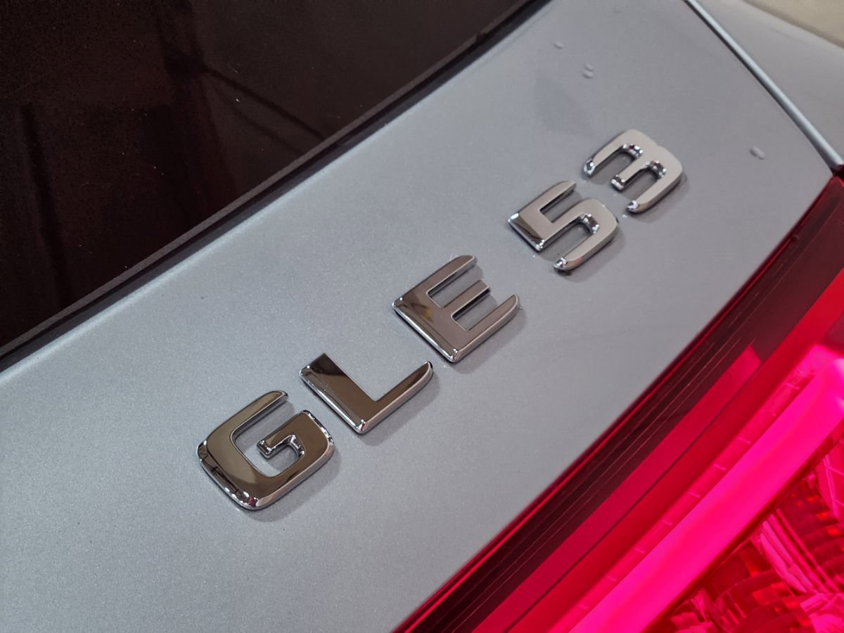 Used 2023 Mercedes-Benz GLE 53 AMG 4MATIC image 25