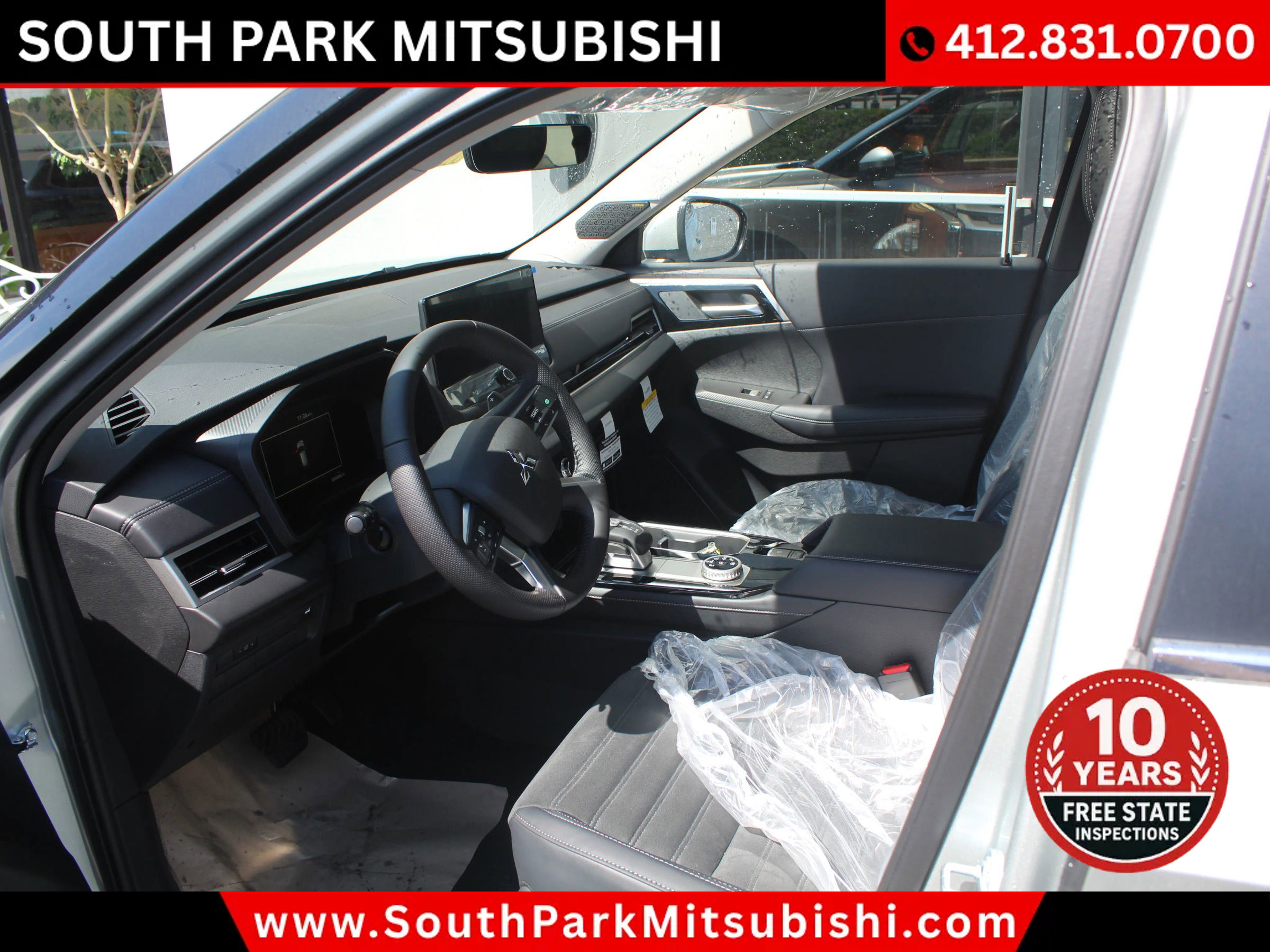 New 2025 Mitsubishi Outlander SE image 15