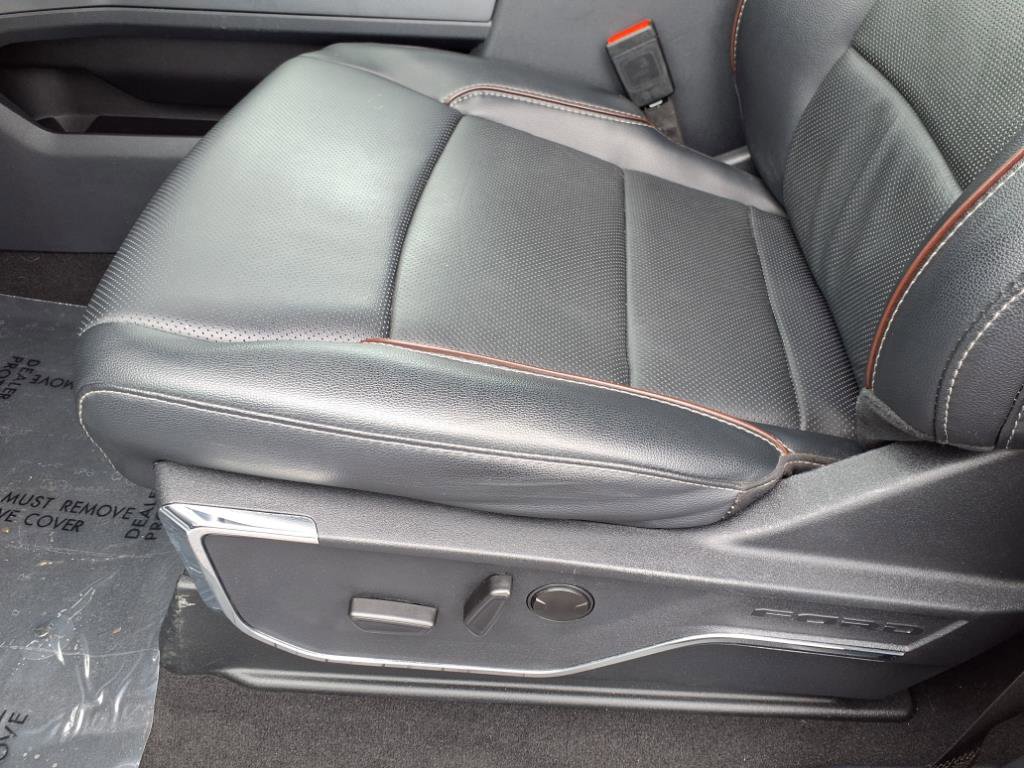 Used 2024 Ford F250 Lariat w/ Chrome Package image 28