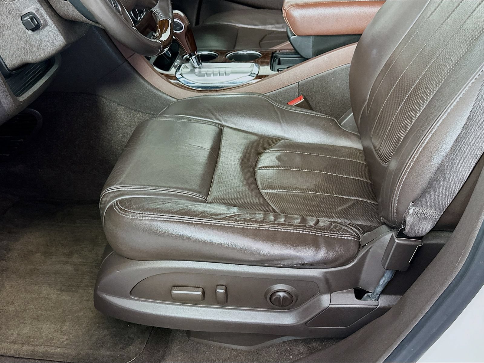Used 2014 Buick Enclave Premium w/ Trailering Provision Package FWD image 20