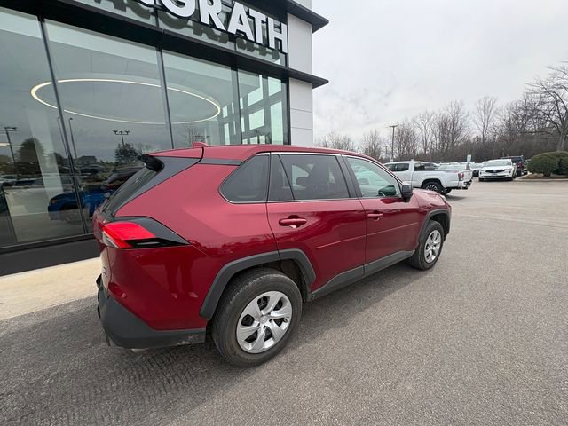 Used 2023 Toyota RAV4 LE image 2