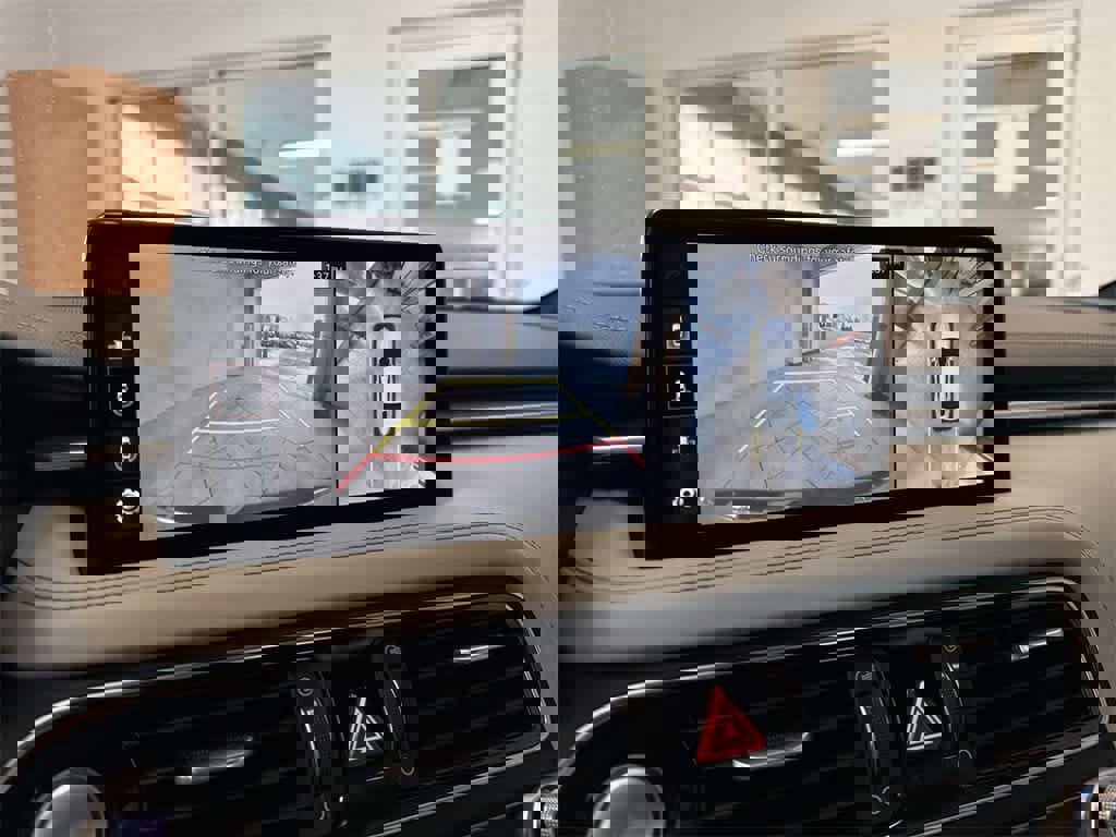 Used 2023 Genesis G70 3.3T w/ Sport Prestige Package image 29