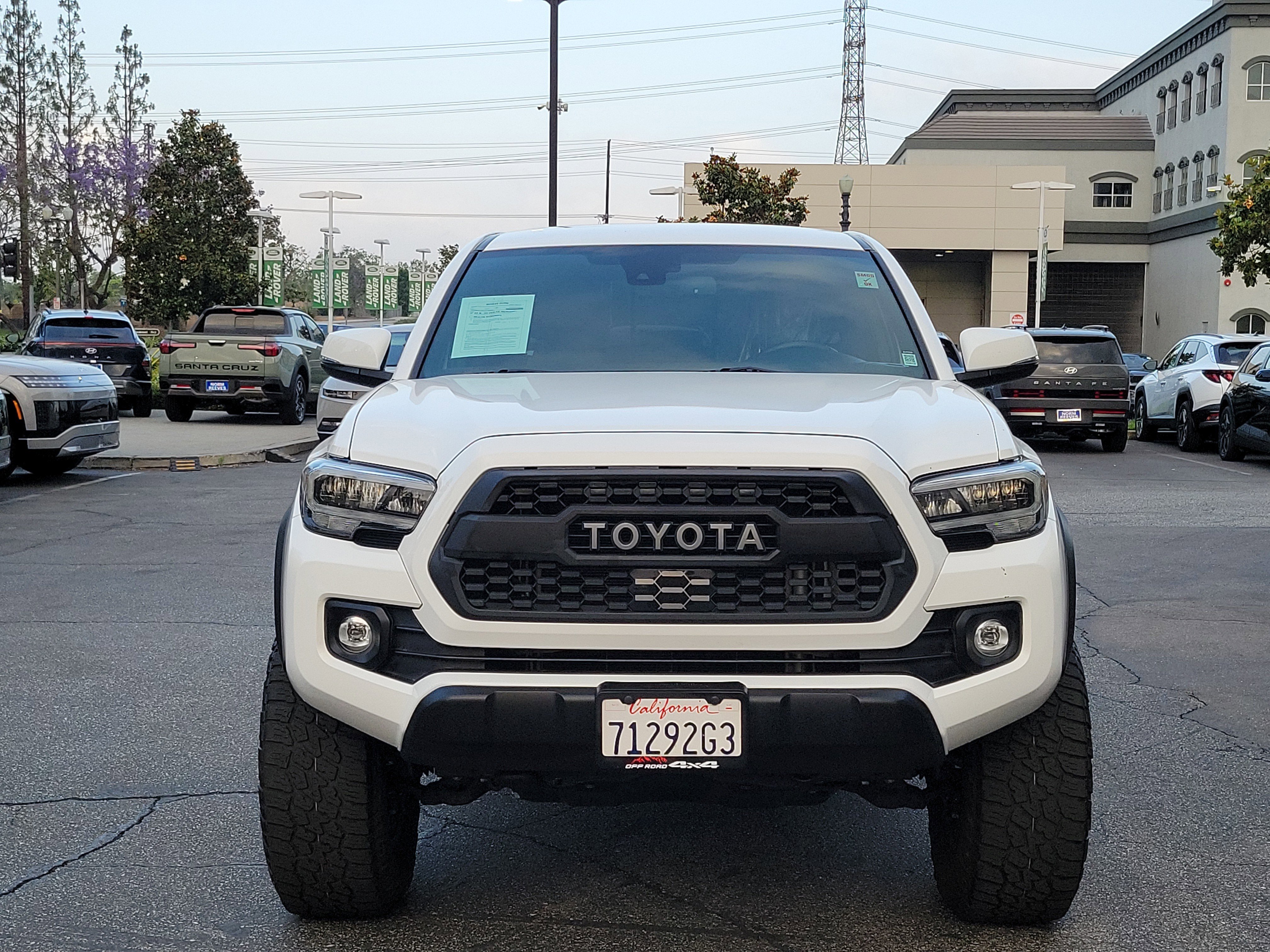 Used 2021 Toyota Tacoma TRD Off-Road w/ Technology Package AWD/4WD image 6