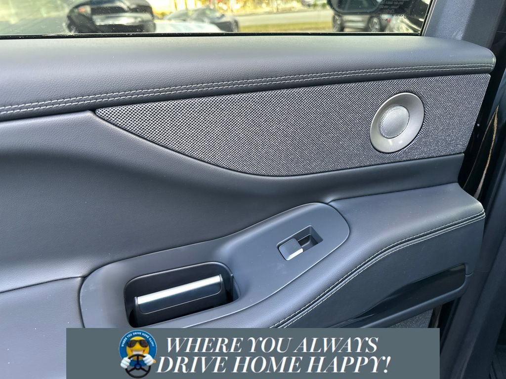 New 2025 Lincoln Navigator L Reserve w/ Jet Appearance Package image 22